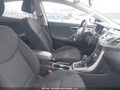 Photo 5 of 19 — 2016 Hyundai Elantra
