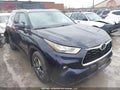 Photo 1 of 17 — 2021 Toyota Highlander