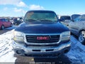 Photo 12 of 19 — 2005 GMC Sierra