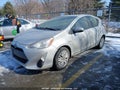 Photo 2 of 19 — 2015 Toyota Prius C