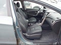 Photo 5 of 17 — 2013 Hyundai Elantra