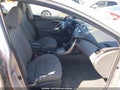 Photo 5 of 21 — 2013 Hyundai Elantra