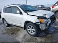Photo 13 of 16 — 2012 Toyota RAV4