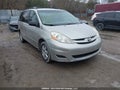 Photo 1 of 17 — 2009 Toyota Sienna