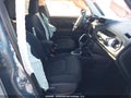 Photo 5 of 16 — 2018 Jeep Renegade