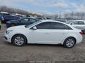 Photo 13 of 20 — 2015 Chevrolet Cruze