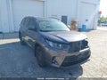 Photo 1 of 18 — 2019 Toyota Highlander