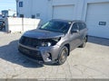 Photo 2 of 18 — 2019 Toyota Highlander