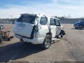 Photo 4 of 22 — 2016 Toyota 4Runner