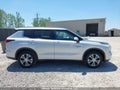 Photo 13 of 18 — 2024 Mitsubishi Outlander