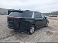 Photo 4 of 18 — 2022 Kia Carnival