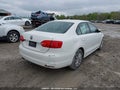 Photo 4 of 20 — 2012 Volkswagen Jetta