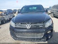 Photo 12 of 17 — 2014 Volkswagen Touareg