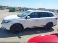 Photo 14 of 16 — 2017 Mitsubishi Outlander