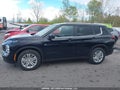 Photo 15 of 18 — 2023 Mitsubishi Outlander
