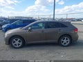 Photo 14 of 18 — 2009 Toyota Venza