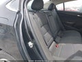 Photo 8 of 19 — 2018 Chevrolet Cruze