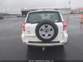 Photo 16 of 20 — 2012 Toyota RAV4