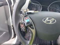 Photo 11 of 18 — 2013 Hyundai Elantra