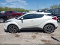 Photo 14 of 17 — 2019 Toyota C-HR