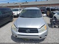 Photo 12 of 18 — 2006 Toyota RAV4