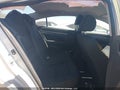 Photo 8 of 17 — 2018 Hyundai Elantra