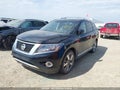 Photo 2 of 18 — 2014 Nissan Pathfinder