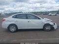Photo 13 of 21 — 2010 Hyundai Elantra