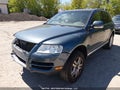 Photo 2 of 18 — 2005 Volkswagen Touareg