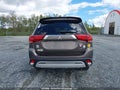 Photo 17 of 21 — 2020 Mitsubishi Outlander