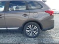 Photo 20 of 21 — 2020 Mitsubishi Outlander