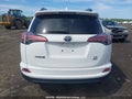 Photo 17 of 19 — 2018 Toyota RAV4