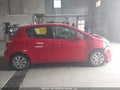 Photo 13 of 19 — 2013 Toyota Yaris