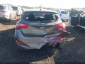 Photo 16 of 18 — 2016 Hyundai Elantra