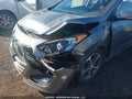 Photo 6 of 18 — 2016 Hyundai Elantra