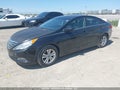 Photo 2 of 16 — 2013 Hyundai Sonata
