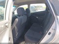 Photo 8 of 21 — 2006 Toyota Matrix