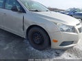 Photo 6 of 22 — 2013 Chevrolet Cruze