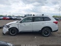 Photo 15 of 23 — 2018 Mitsubishi Outlander