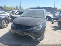 Photo 13 of 17 — 2018 Chrysler Pacifica
