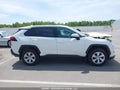 Photo 13 of 19 — 2022 Toyota RAV4