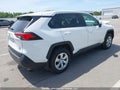Photo 4 of 19 — 2022 Toyota RAV4