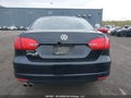 Photo 17 of 23 — 2013 Volkswagen Jetta