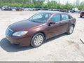 Photo 2 of 16 — 2013 Chrysler 200