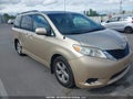 Photo 1 of 16 — 2013 Toyota Sienna