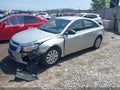Photo 2 of 16 — 2011 Chevrolet Cruze