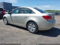 Photo 3 of 22 — 2015 Chevrolet Cruze