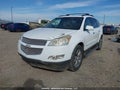 Photo 2 of 16 — 2010 Chevrolet Traverse