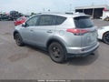 Photo 3 of 19 — 2017 Toyota RAV4