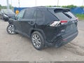 Photo 3 of 19 — 2022 Toyota RAV4